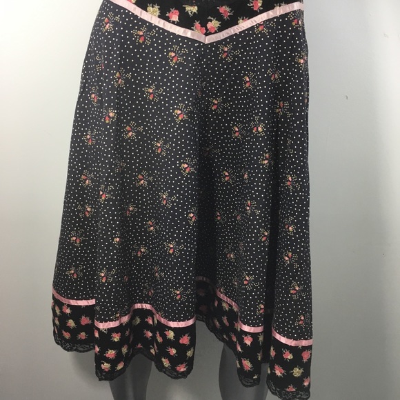 Ted Baker Strapless Dress with Lace and Flowers - Picture 5 of 8